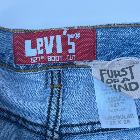 Levi's Light Blue Ripped Denim Mini Short - Picture 7 of 7